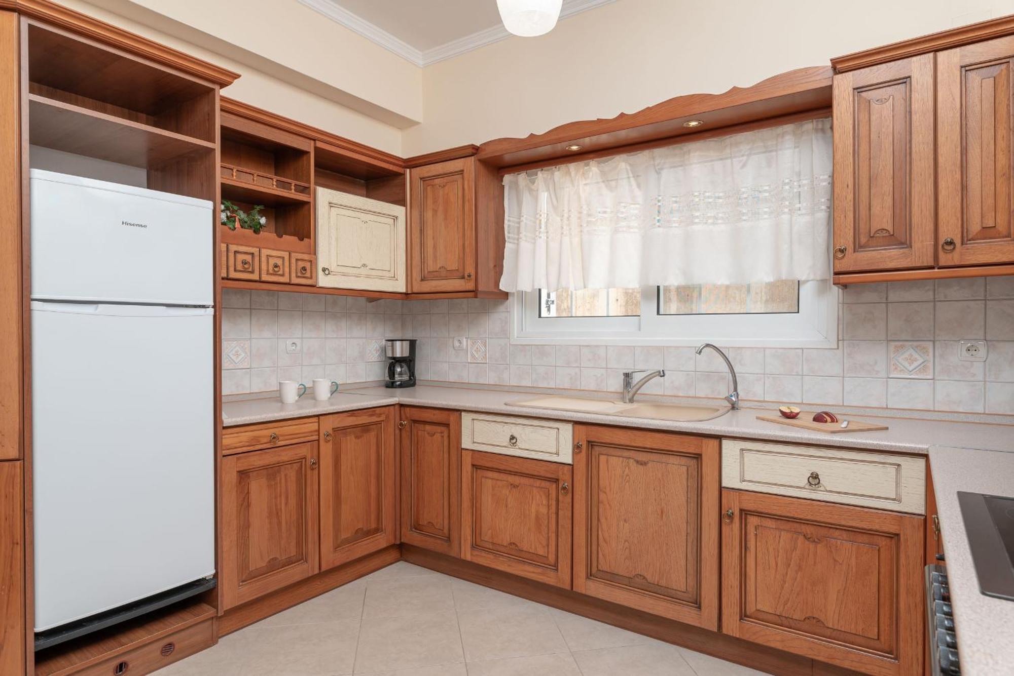 Villa Vicky Питагорио Екстериор снимка